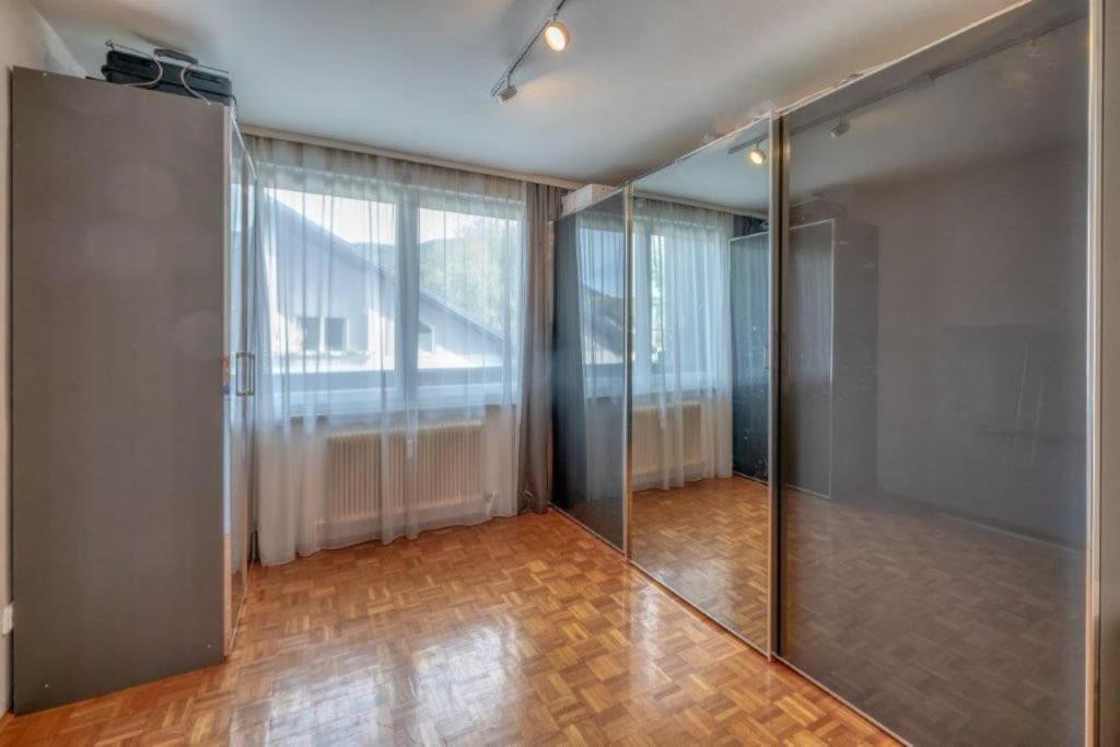 Dachgeschosswohnung Mit Bergpanorama Appartamento *